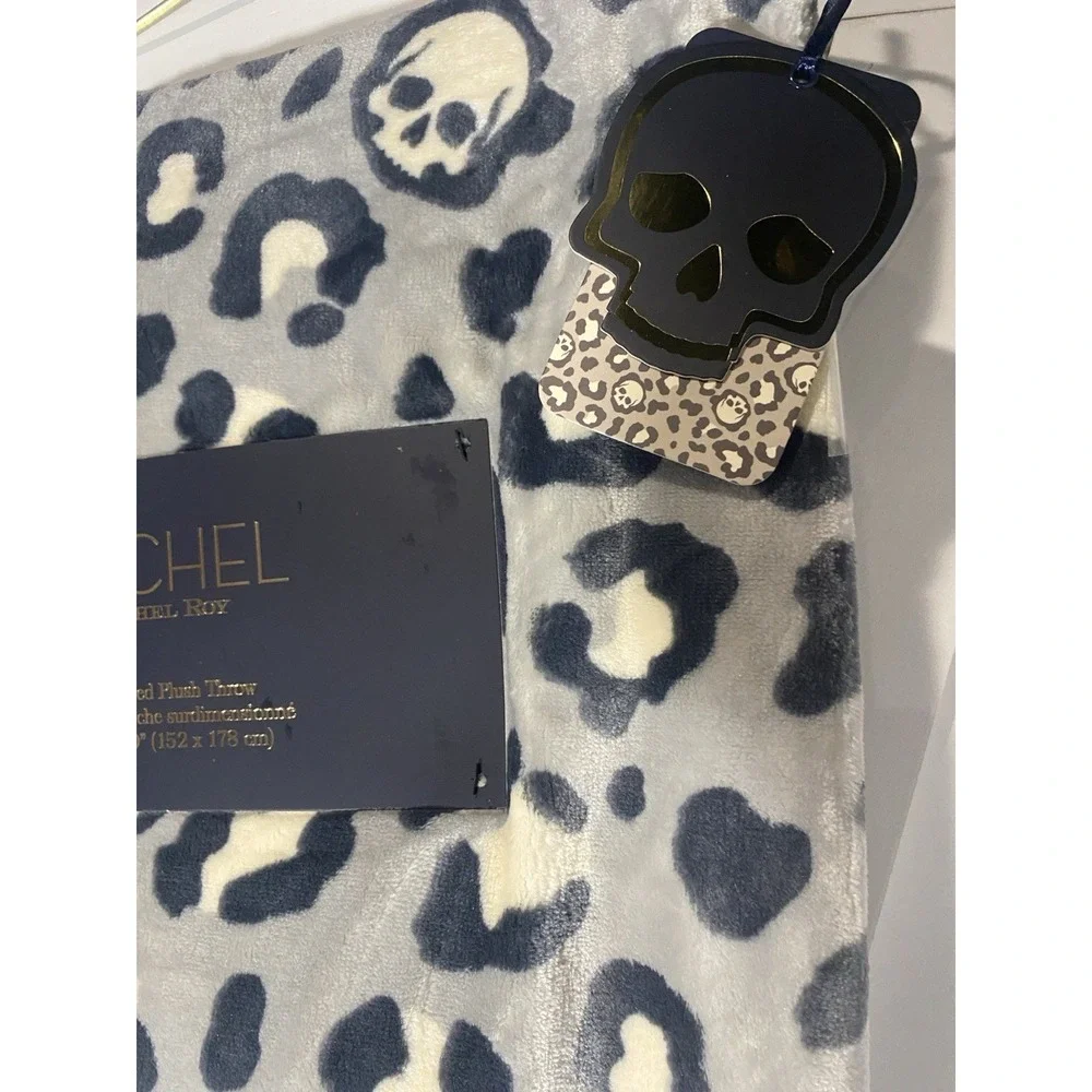 Leopard Print Oversized Plush Throw Blanket 60x70 NWT⁠ Halloween Skull Fast Ship